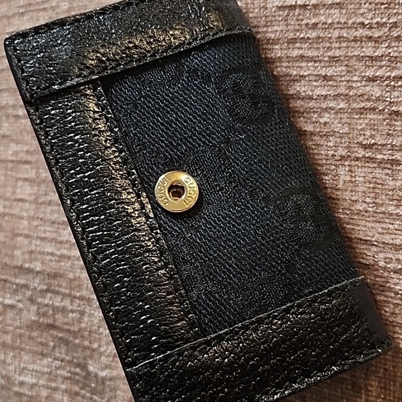 GUCCI key ring like Brandnew Condition - Picture 4 of 8